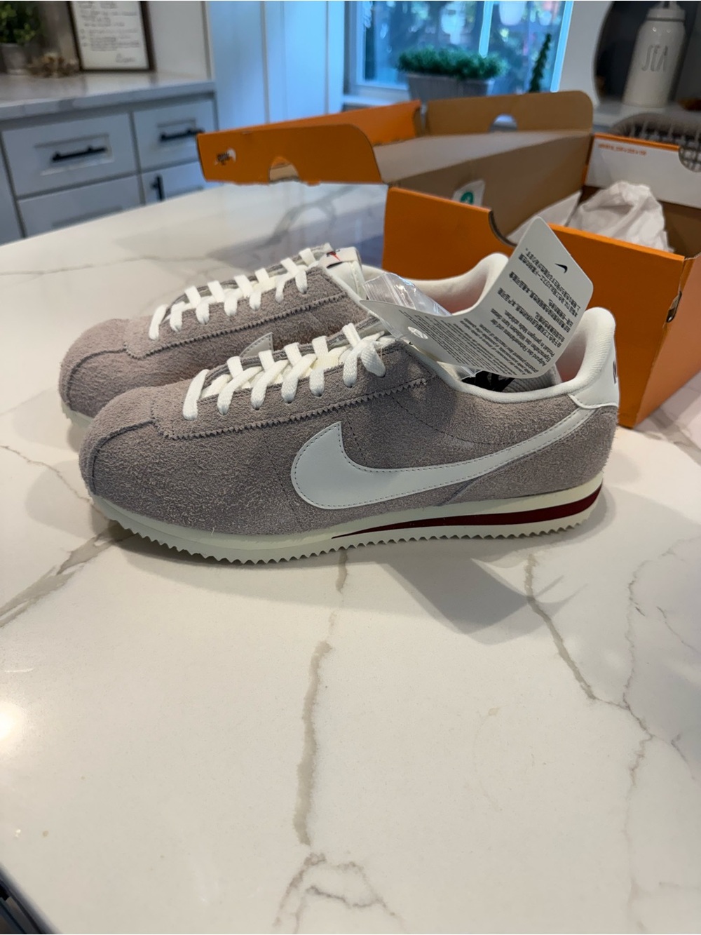 Nike Men’s Suede Retro Runner Sneakers - Light Gray/White - Picture 5 of 10